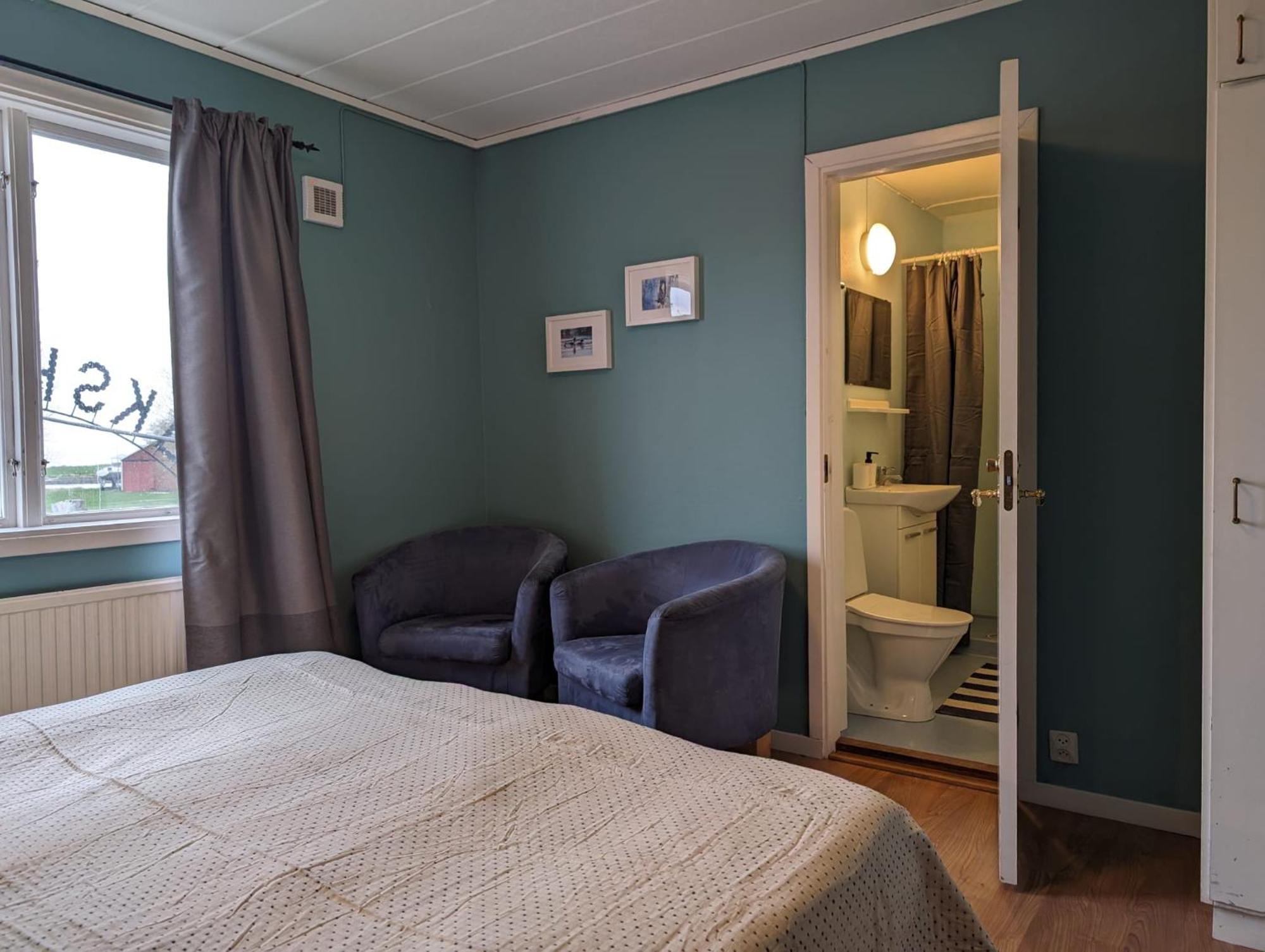 Brukshotellet Oeland - Vandrarhem Degerhamn Exterior foto